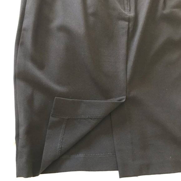 🍁5/30$!! EUC!! Black Pencil Skirt With Button Detail - Picture 3 of 6